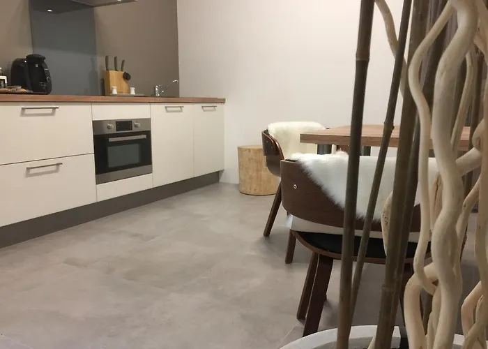 Loft - Cote Chateau. *